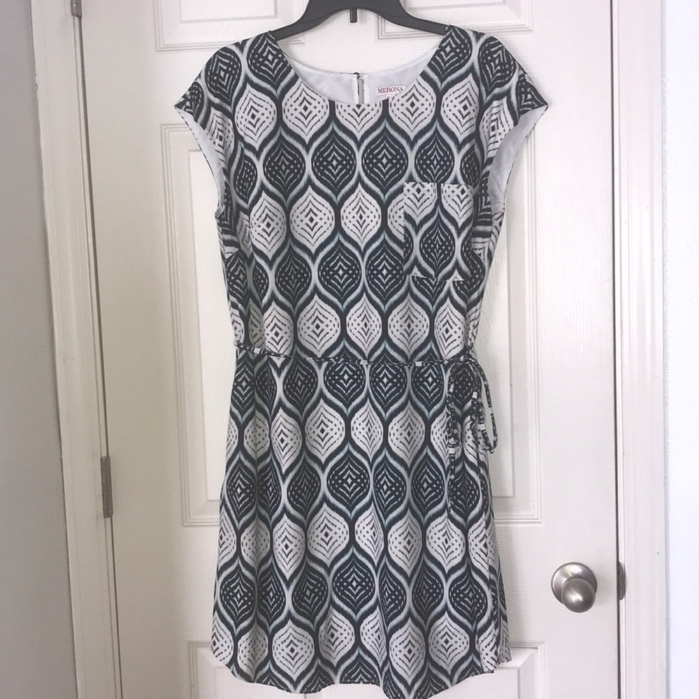 Lightweight, beautiful print dress